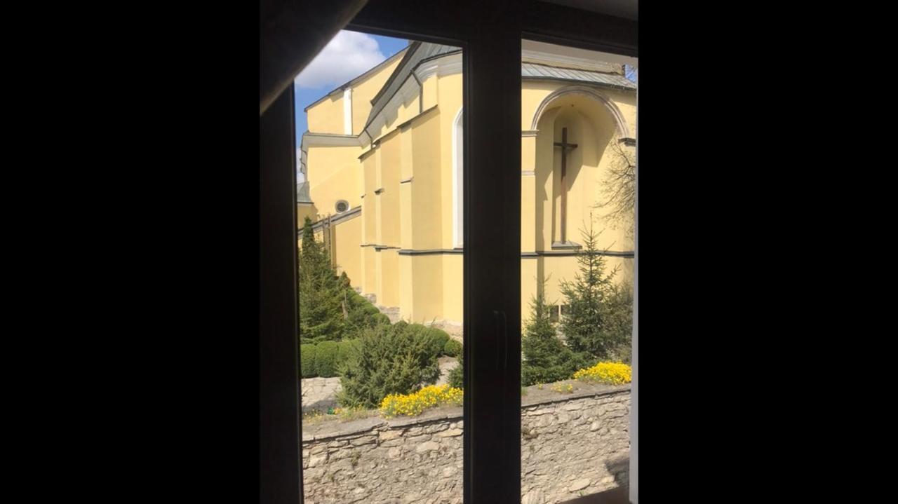 Апартаменты Бажане місце Каменец-Подольский Экстерьер фото